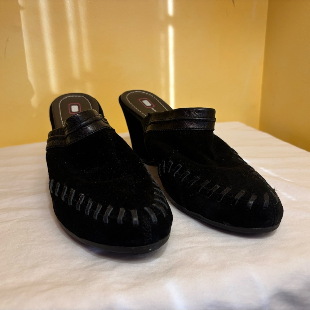 Women’s Bandolino Black Mules Slip-on Shoe Size 9